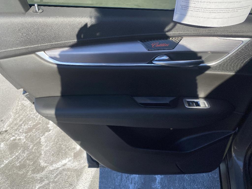 used 2019 Cadillac XT5 car, priced at $25,977