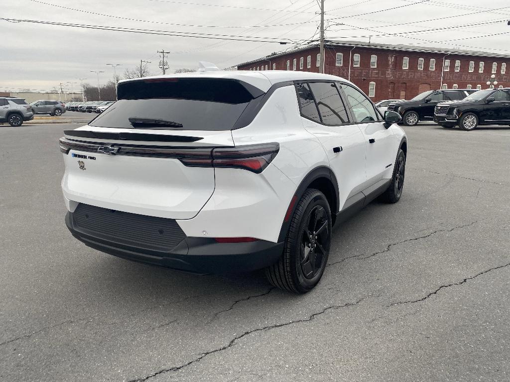 new 2026 Chevrolet Equinox EV car, priced at $35,977