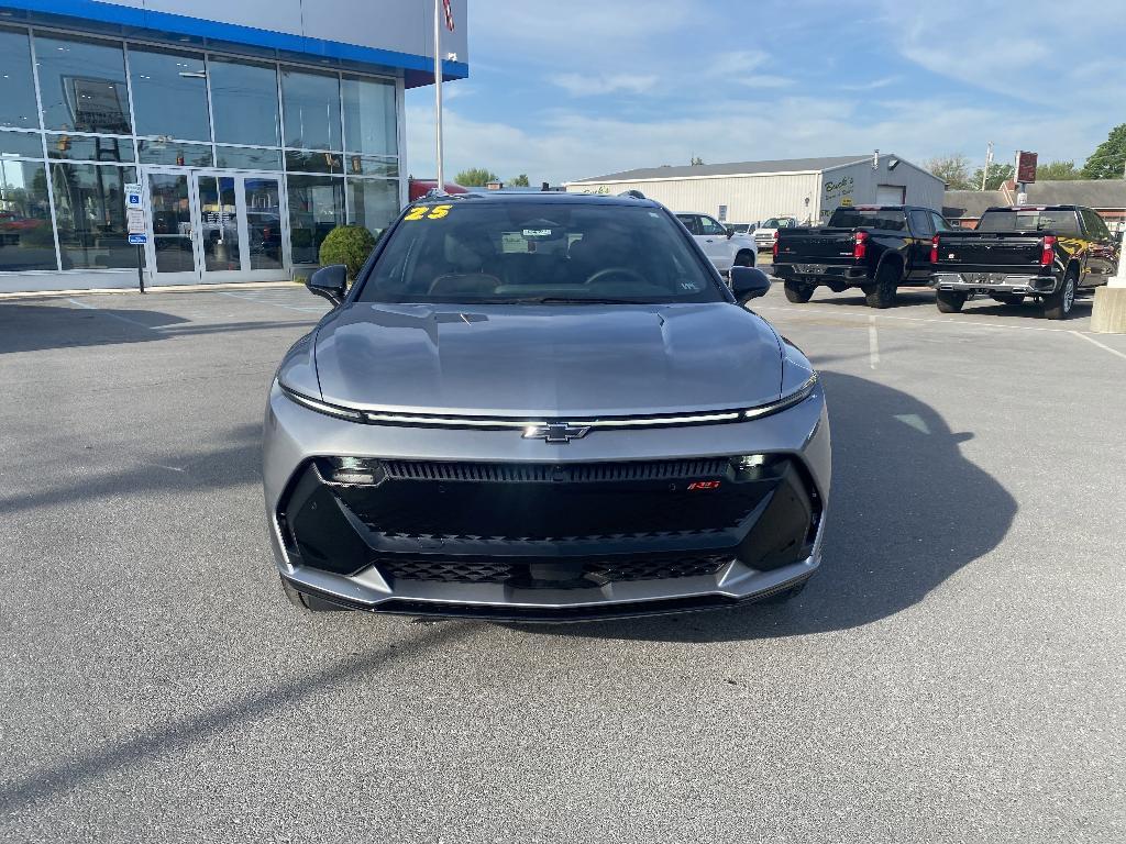 new 2025 Chevrolet Equinox EV car, priced at $44,727