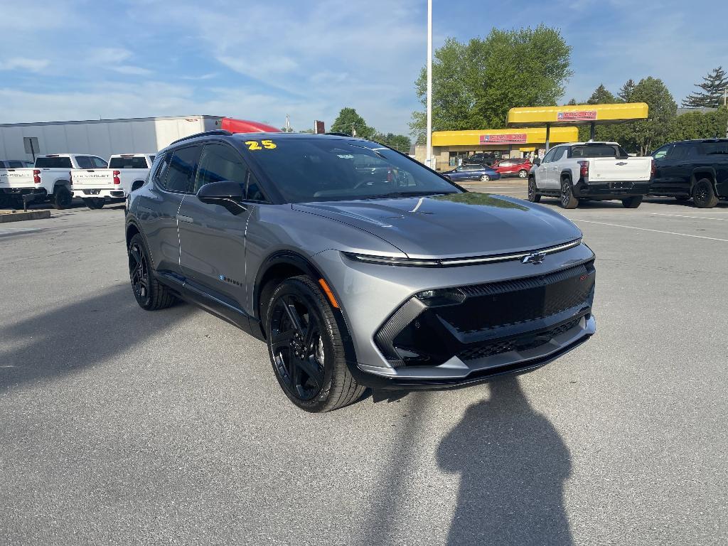 new 2025 Chevrolet Equinox EV car, priced at $44,727