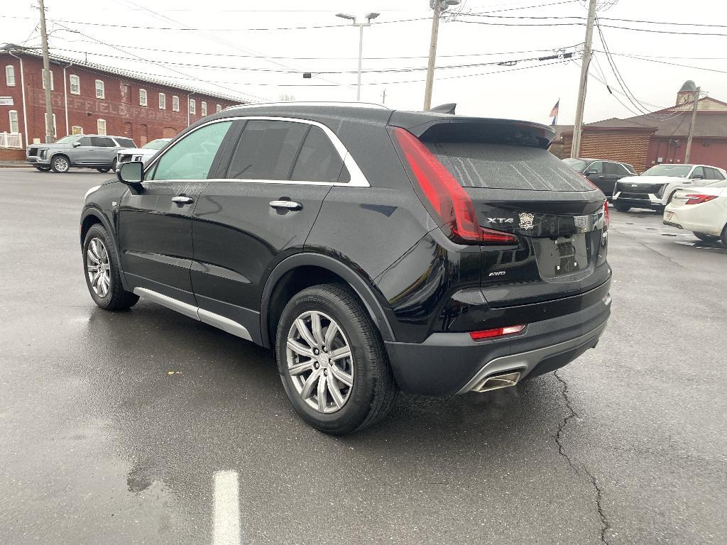 used 2022 Cadillac XT4 car