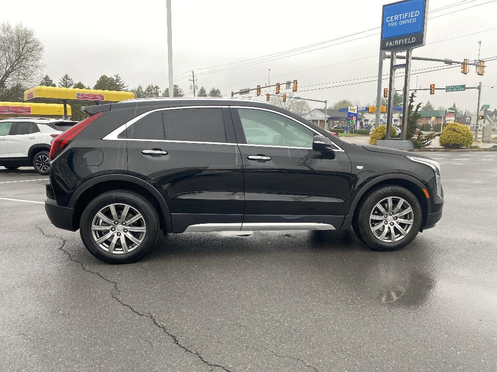 used 2022 Cadillac XT4 car