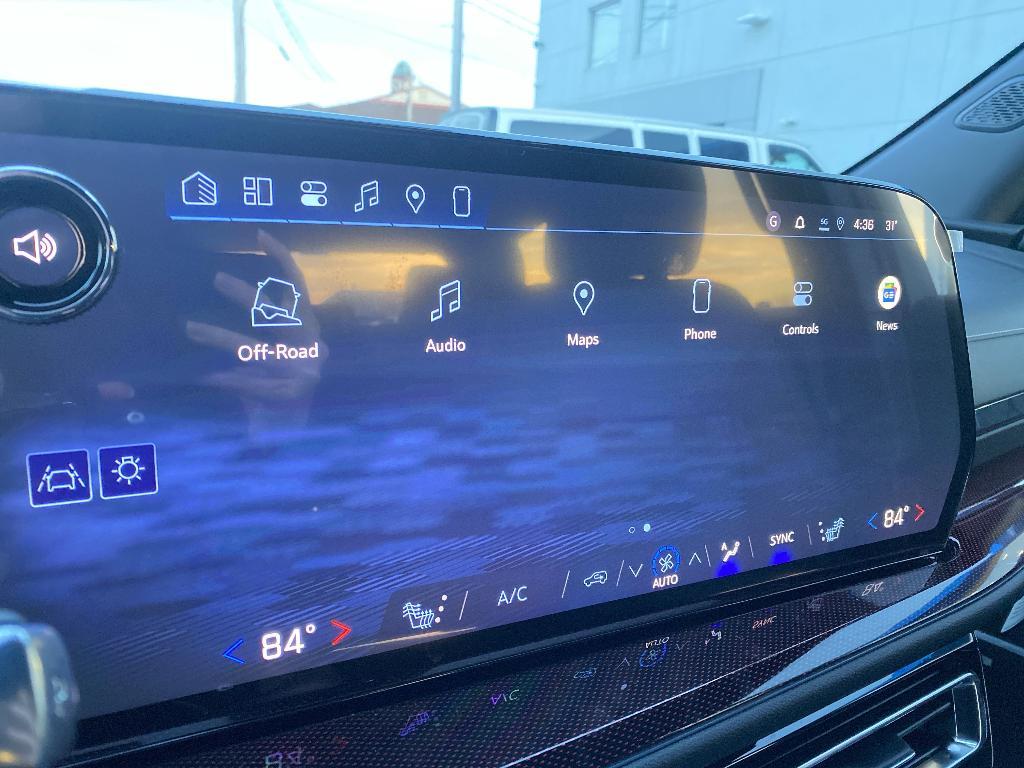 new 2026 Chevrolet Traverse car, priced at $54,477