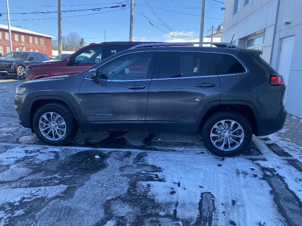 used 2019 Jeep Cherokee car, priced at $18,977