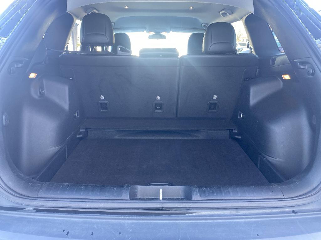 used 2019 Jeep Cherokee car, priced at $18,977