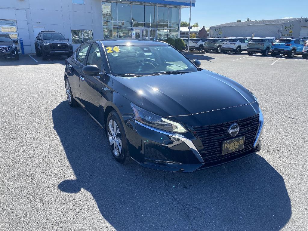 used 2024 Nissan Altima car, priced at $20,177