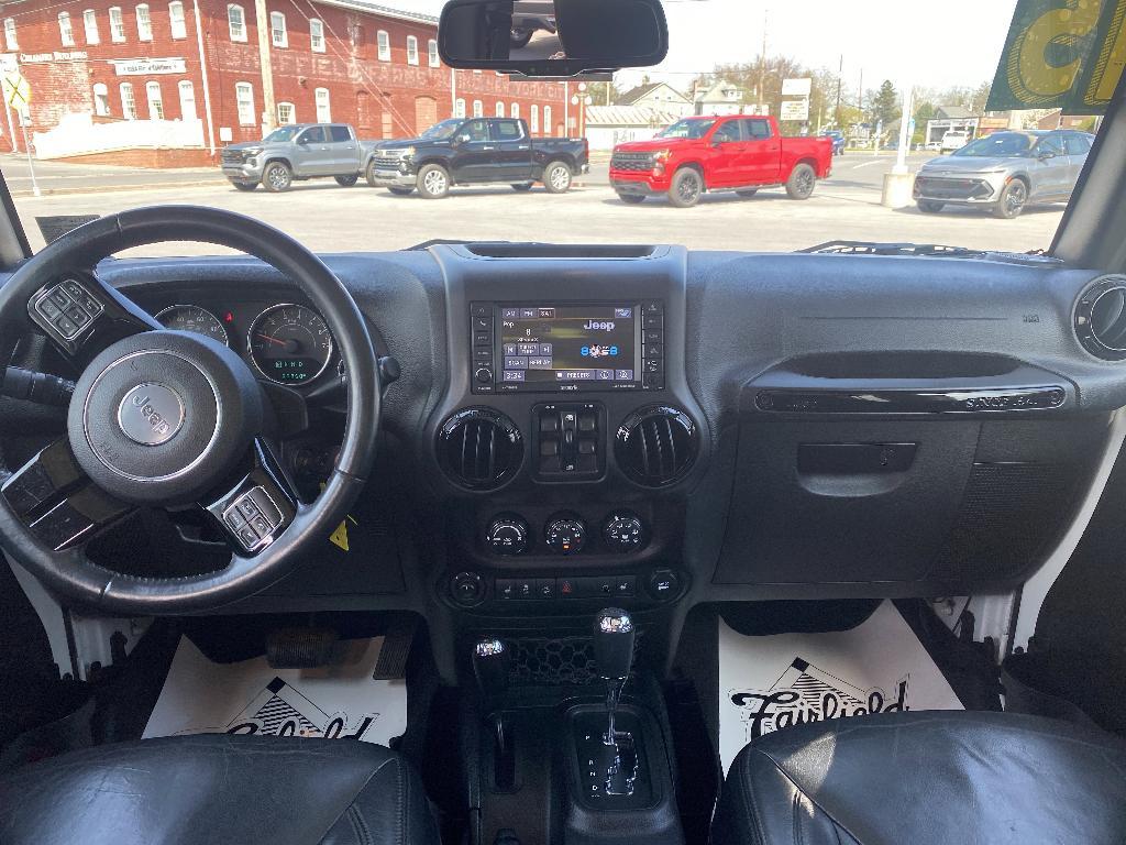 used 2015 Jeep Wrangler Unlimited car, priced at $22,467