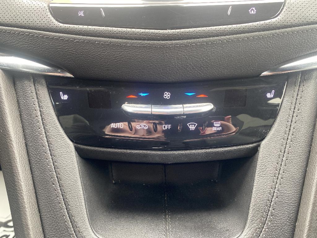 used 2023 Cadillac XT5 car, priced at $32,977