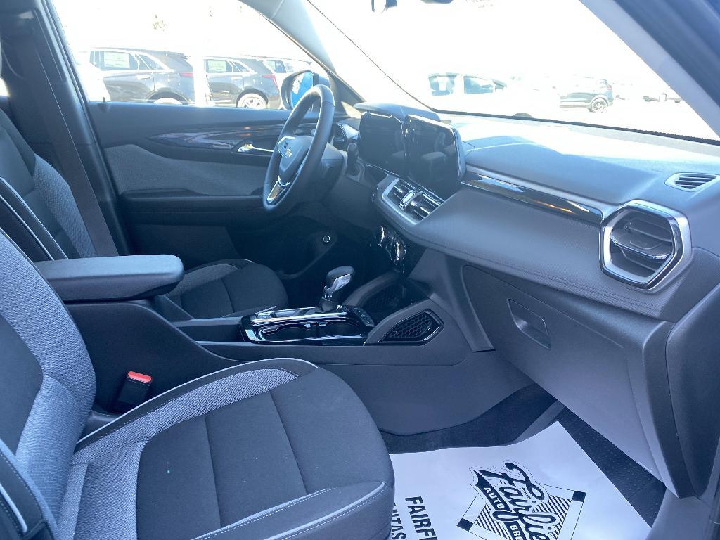 new 2026 Chevrolet TrailBlazer car, priced at $30,320