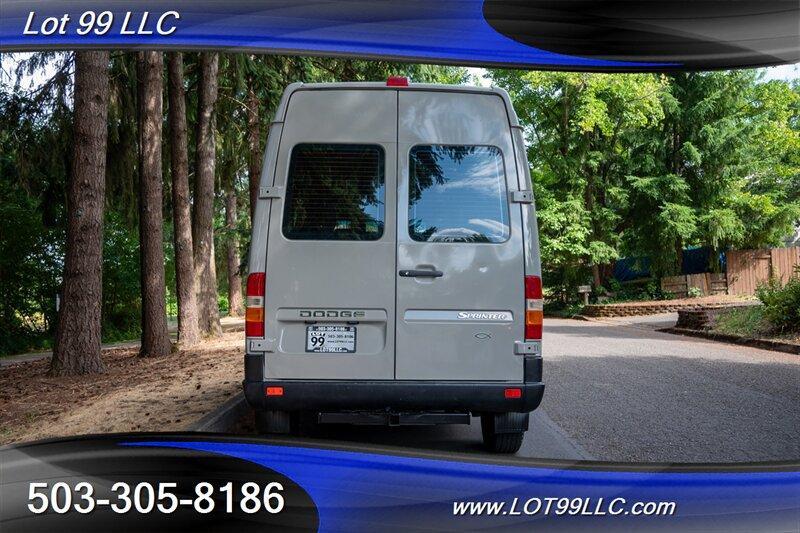2006 Gray Dodge Sprinter