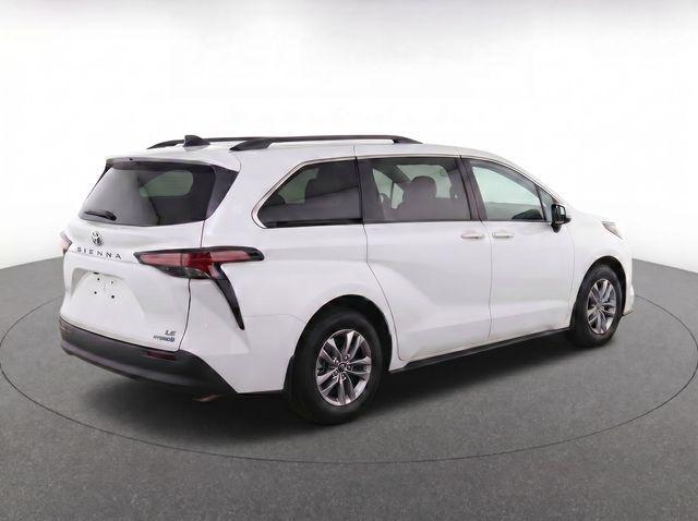 used 2024 Toyota Sienna car, priced at $36,991