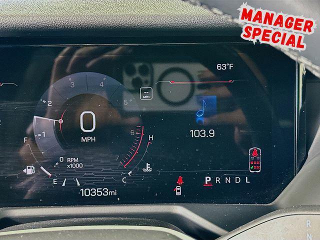 used 2025 GMC Acadia car, priced at $32,999