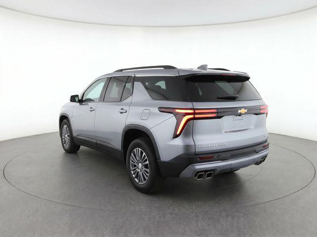 used 2025 Chevrolet Traverse car, priced at $38,991
