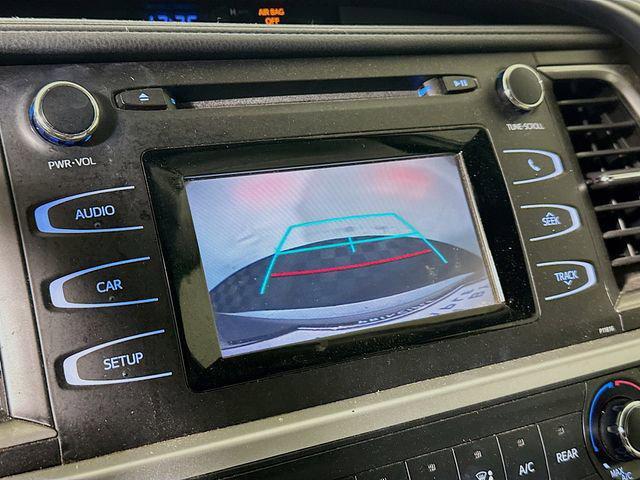 used 2019 Toyota Highlander car, priced at $16,457