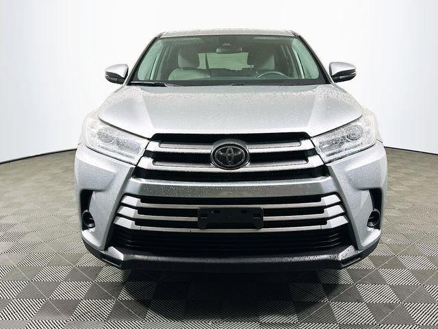 used 2019 Toyota Highlander car, priced at $16,457