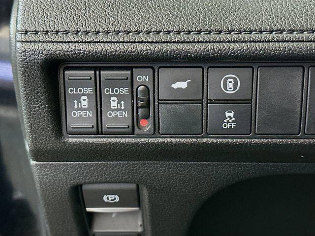 used 2024 Honda Odyssey car, priced at $34,397