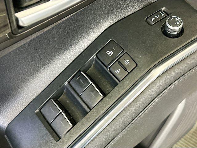 used 2024 Toyota Highlander car, priced at $43,563