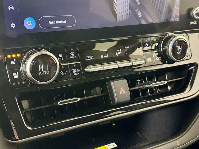 used 2024 Toyota Highlander car, priced at $43,563