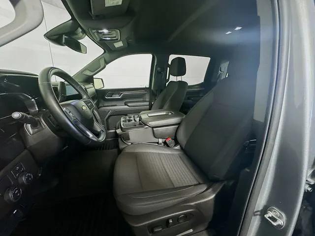 used 2025 Chevrolet Silverado 1500 car, priced at $34,748