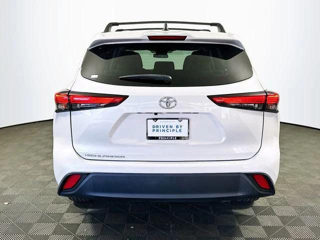 used 2023 Toyota Highlander car, priced at $31,456