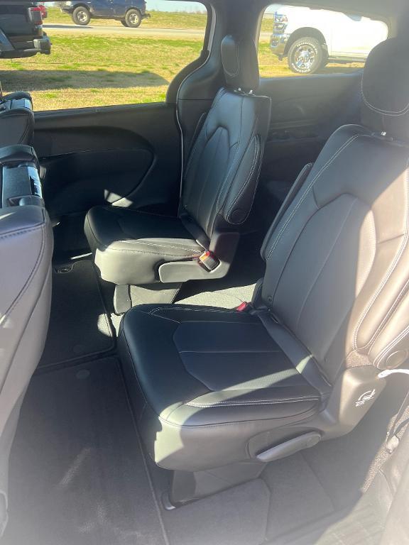 new 2026 Chrysler Pacifica car, priced at $52,123