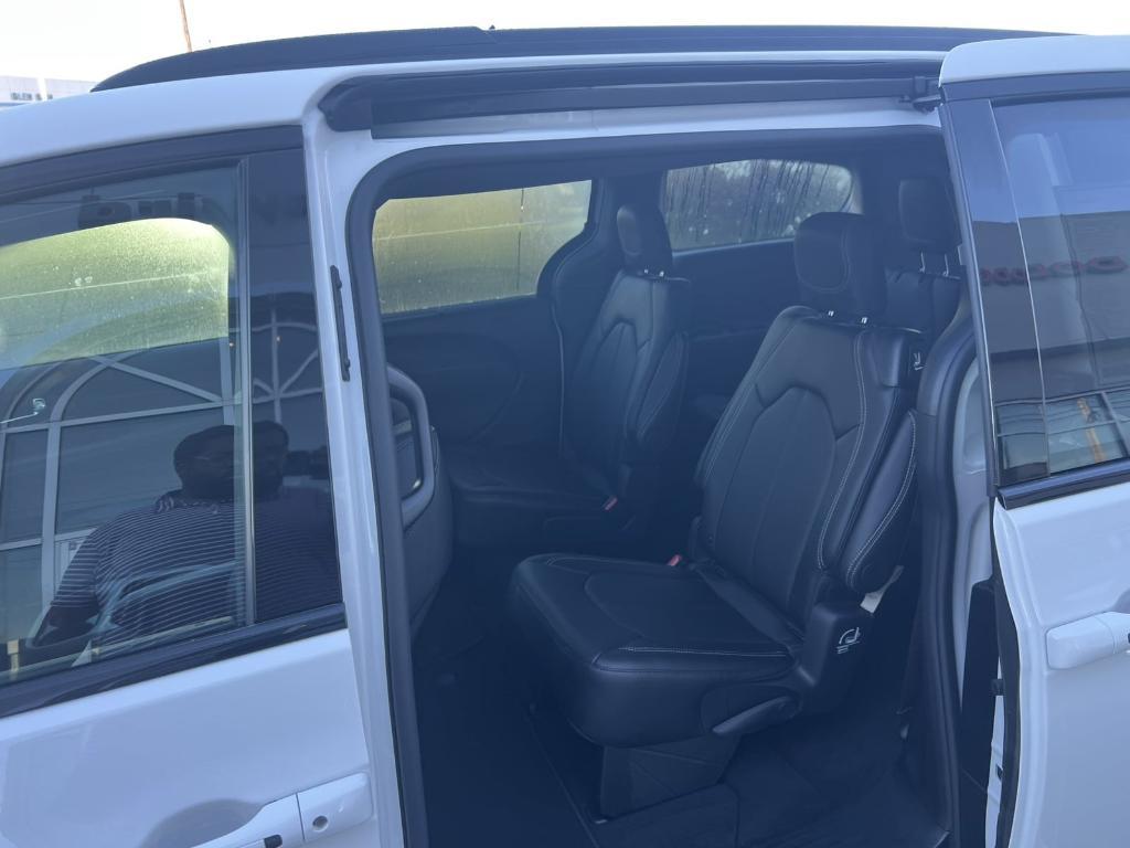 new 2026 Chrysler Pacifica car, priced at $45,852