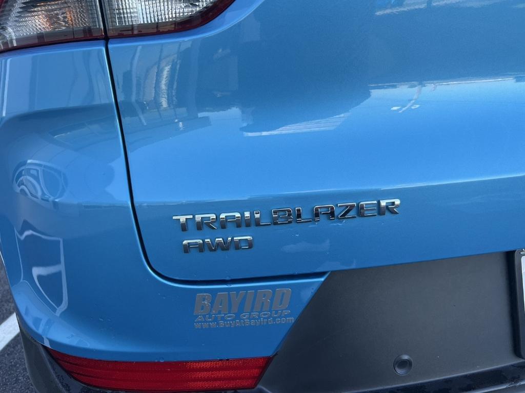 used 2025 Chevrolet TrailBlazer car, priced at $23,999