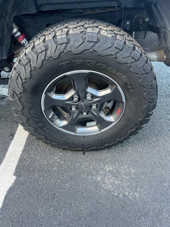 used 2020 Jeep Gladiator car, priced at $31,472