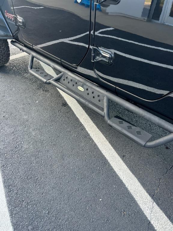 used 2020 Jeep Gladiator car, priced at $31,472