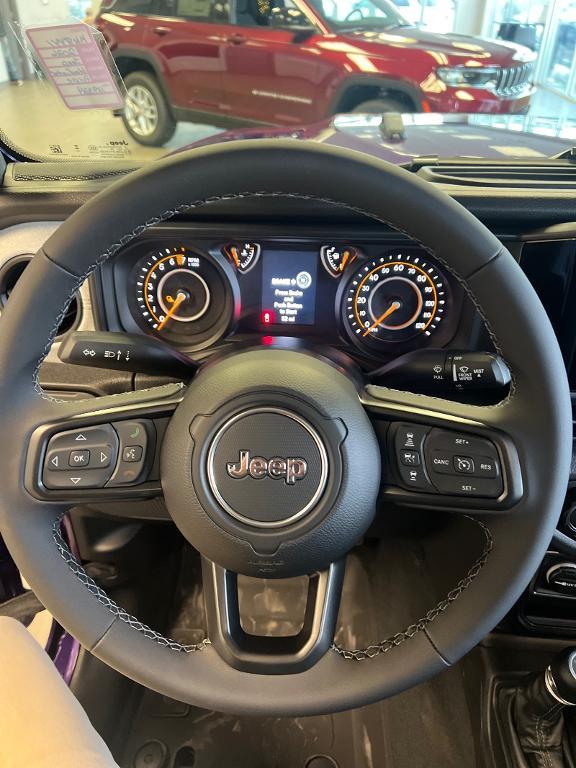 new 2026 Jeep Gladiator car, priced at $47,582