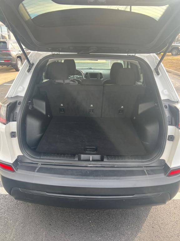 used 2020 Jeep Cherokee car, priced at $20,999