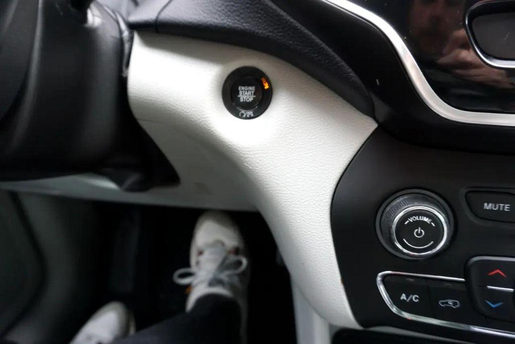 used 2019 Jeep Cherokee car, priced at $13,600