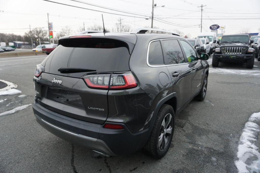 used 2020 Jeep Cherokee car, priced at $15,900