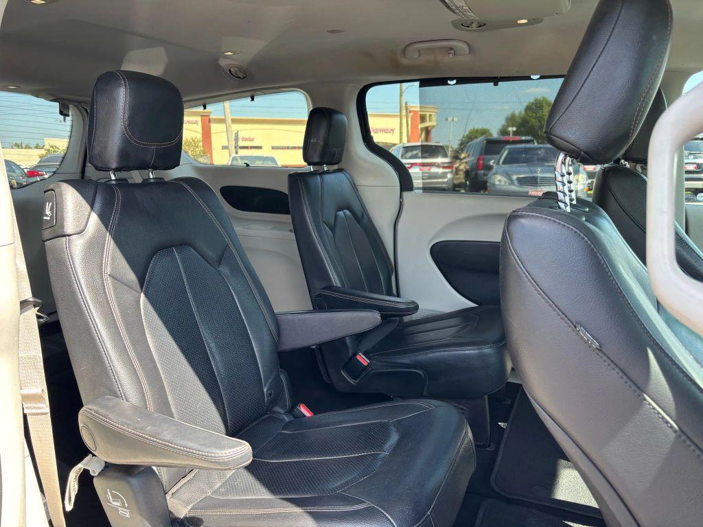 used 2019 Chrysler Pacifica car, priced at $13,995