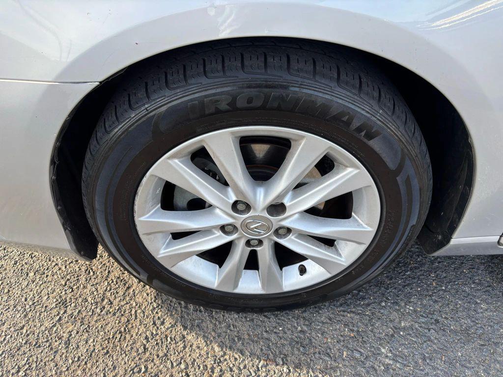 used 2011 Lexus ES 350 car, priced at $8,995