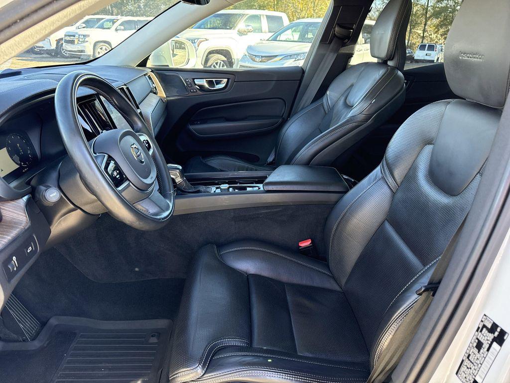 used 2020 Volvo XC60 car, priced at $25,989