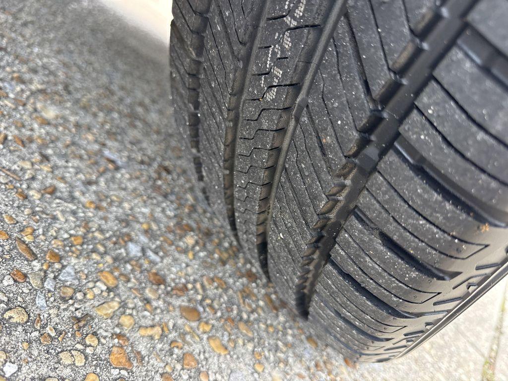 used 2024 Chevrolet Equinox car, priced at $23,382