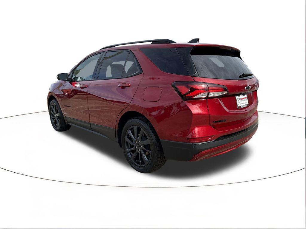 used 2024 Chevrolet Equinox car, priced at $23,382