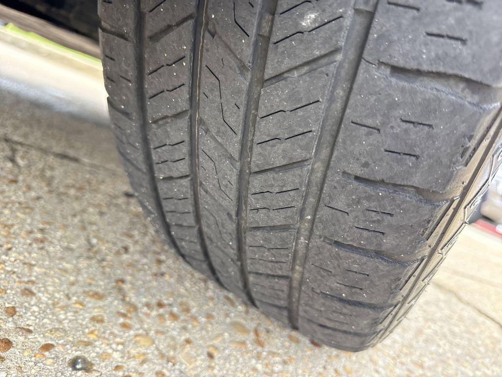 used 2022 Toyota Highlander Hybrid car, priced at $36,976