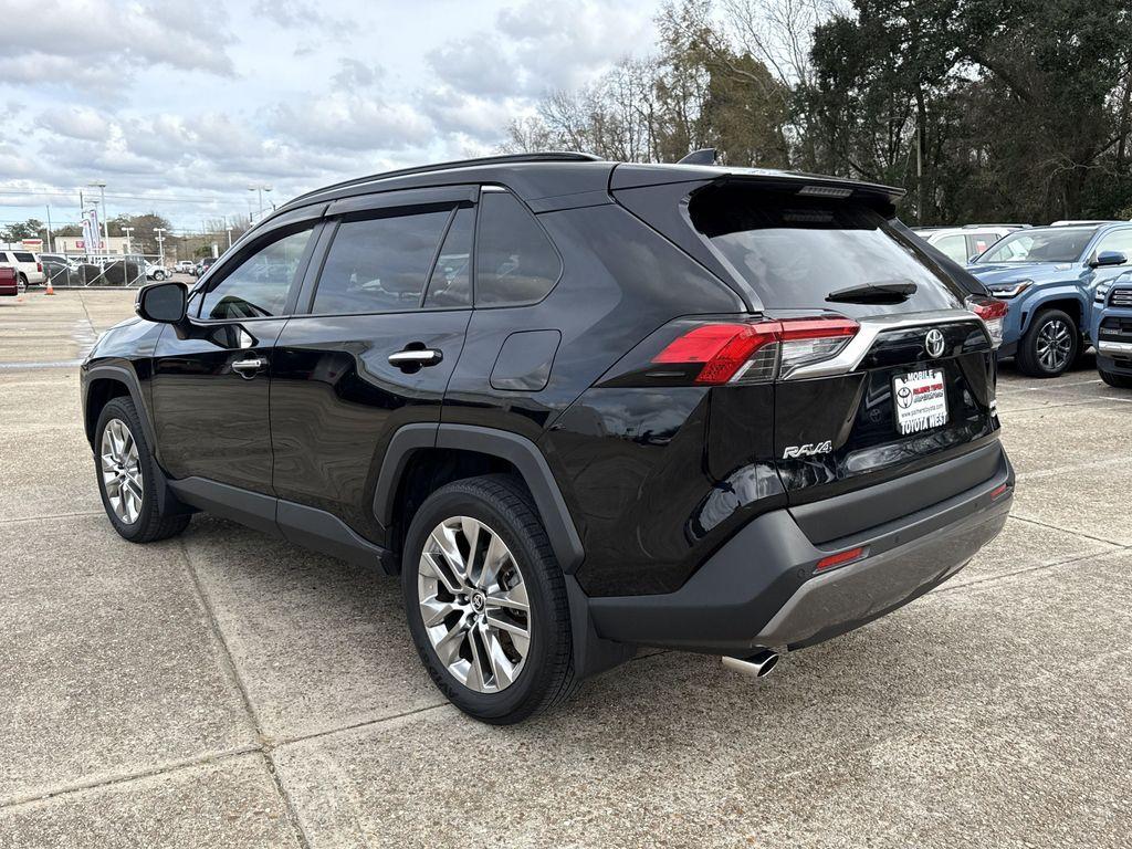 used 2020 Toyota RAV4 car, priced at $31,987