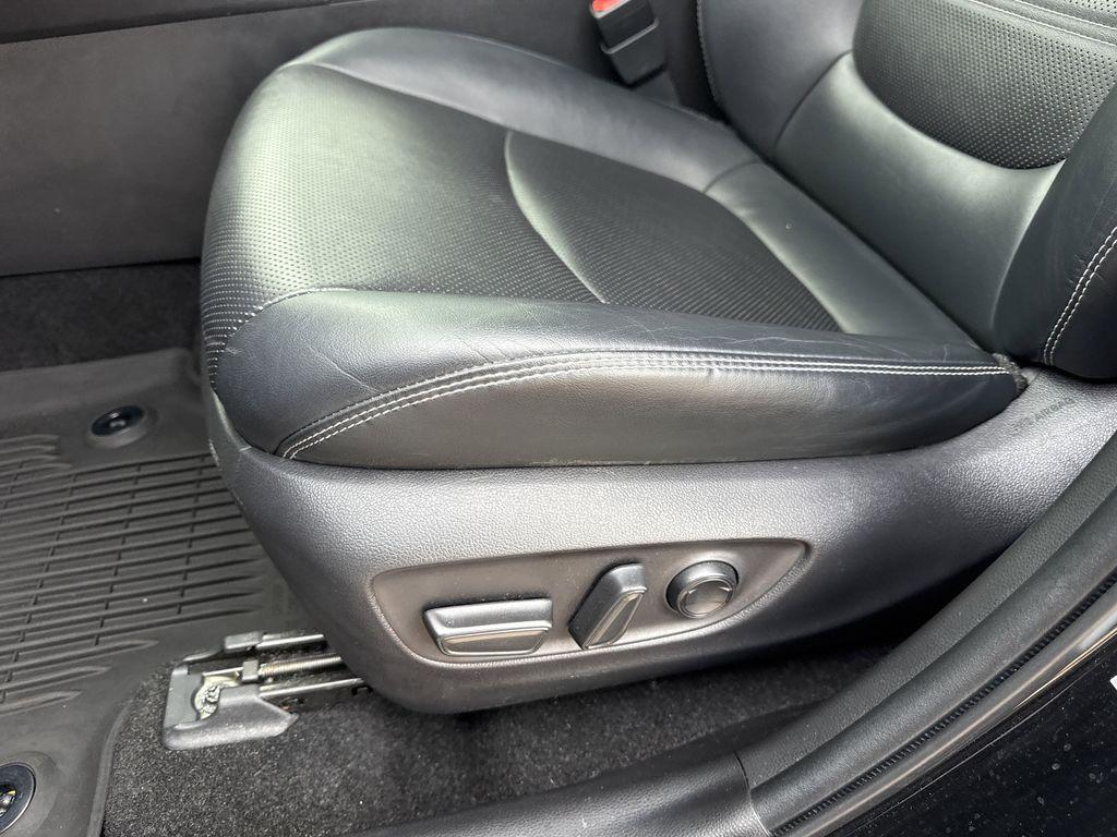 used 2020 Toyota RAV4 car, priced at $31,987