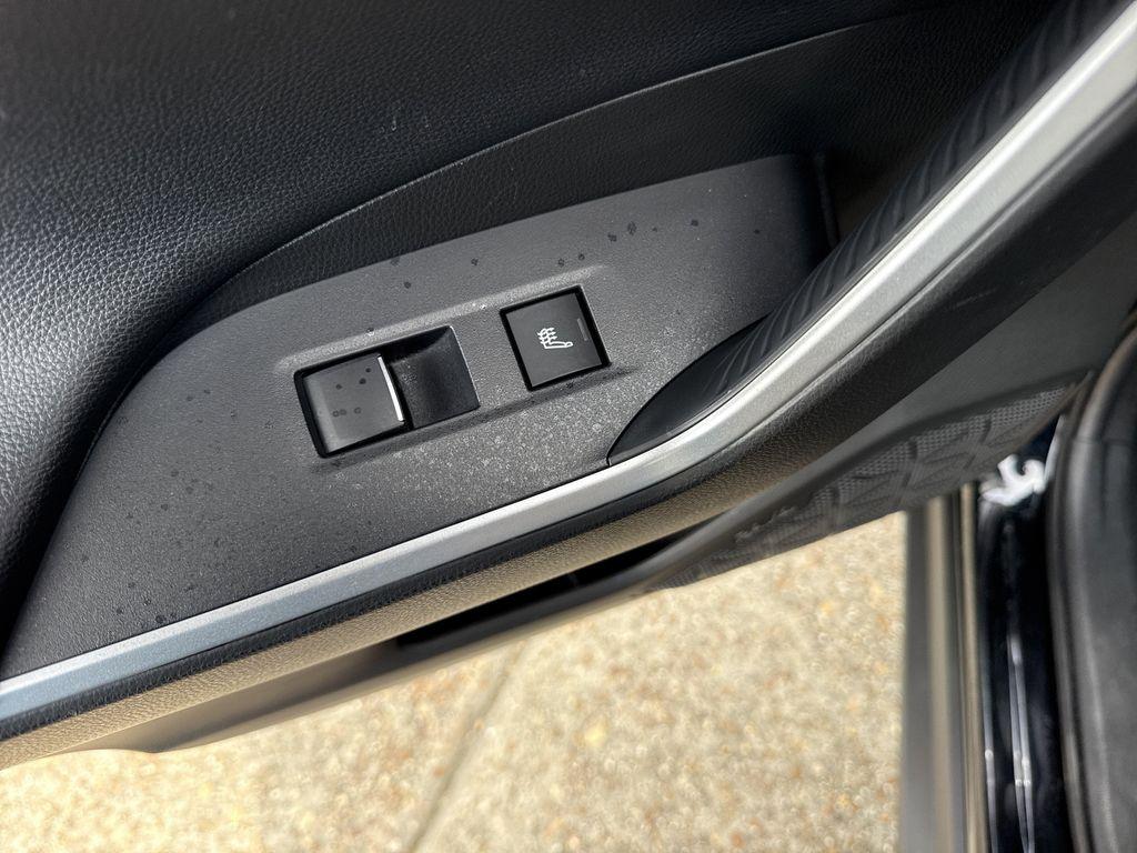 used 2020 Toyota RAV4 car, priced at $31,987