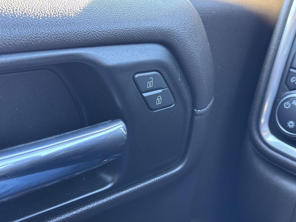 used 2019 Chevrolet Silverado 1500 car, priced at $25,987