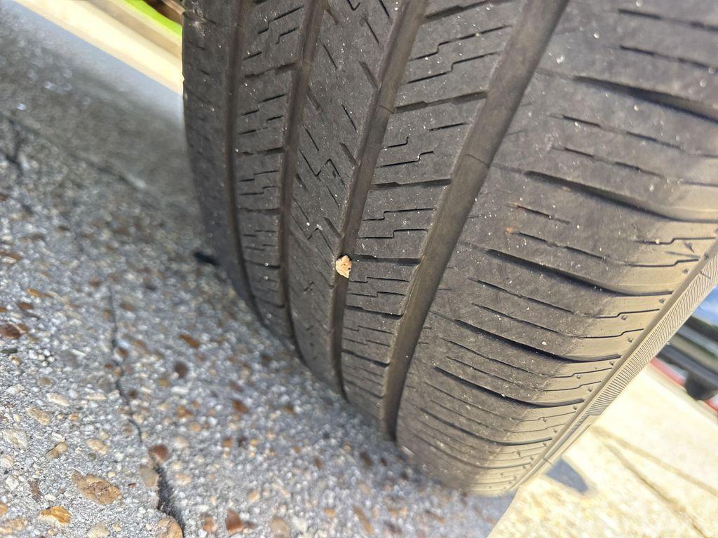 used 2022 GMC Acadia car, priced at $27,285