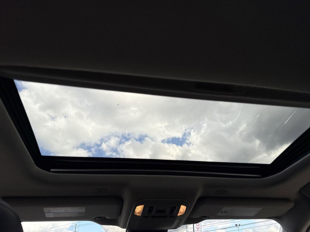 used 2025 Toyota Highlander Hybrid car, priced at $44,397