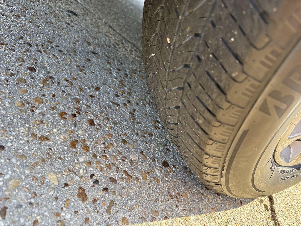 used 2023 Chevrolet Equinox car, priced at $20,994