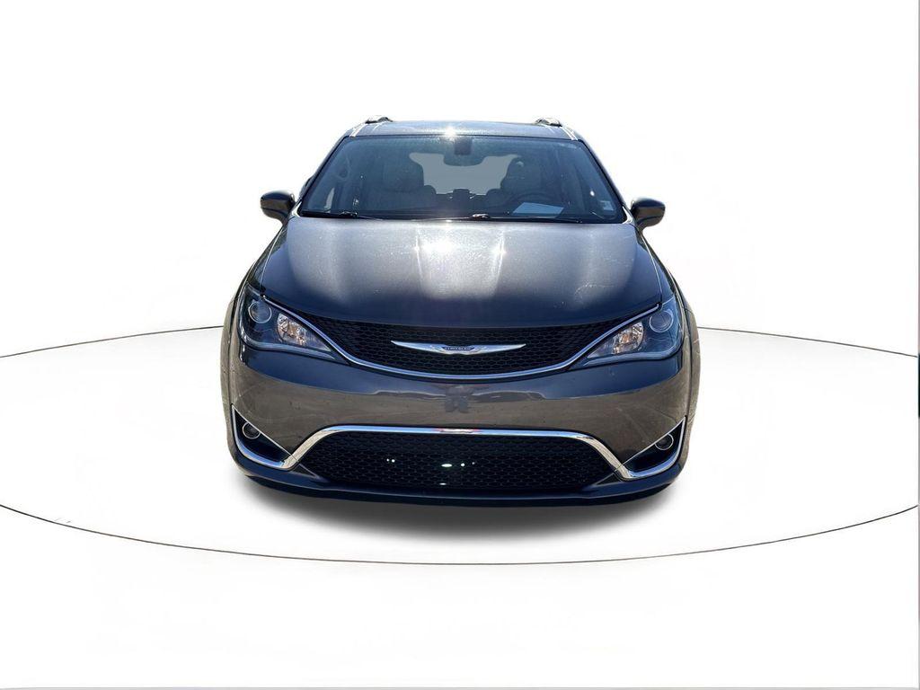 used 2017 Chrysler Pacifica car, priced at $9,997