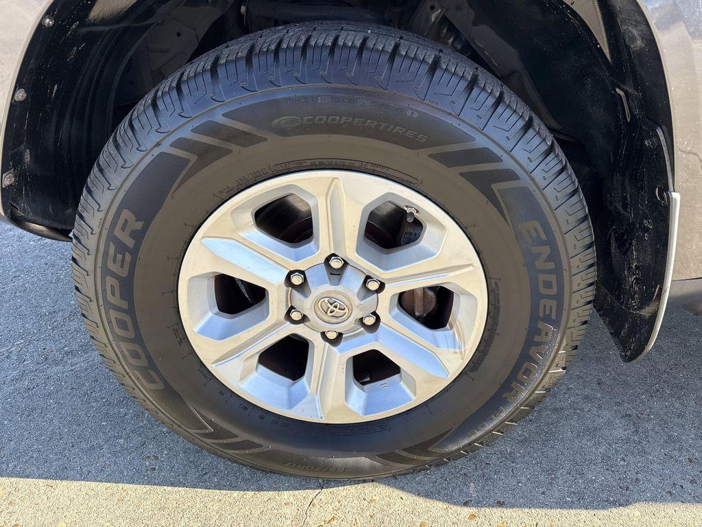 used 2015 Toyota 4Runner car, priced at $21,524