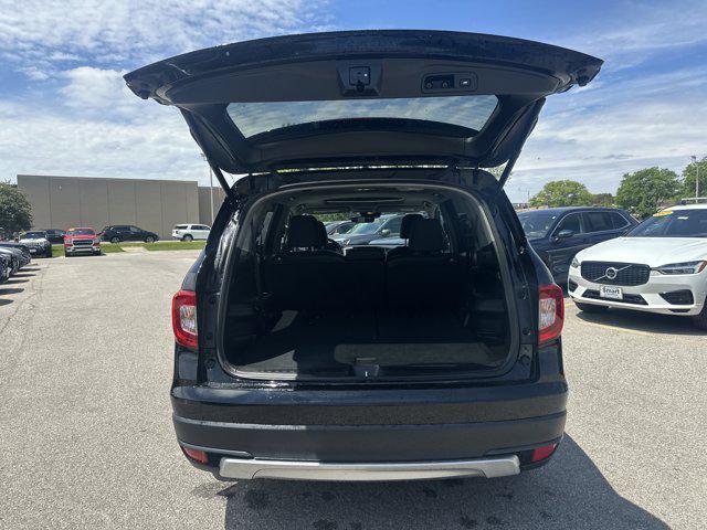 used 2022 Honda Pilot car, priced at $32,570