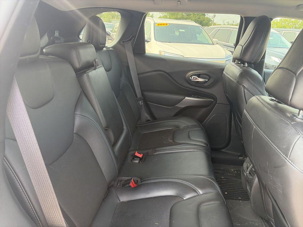 used 2021 Jeep Cherokee car, priced at $19,390